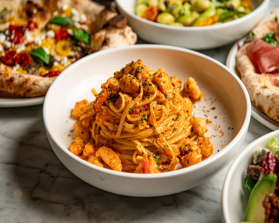 Prawn linguine with pizza and salad at Fratelli Fresh Darling Harbour